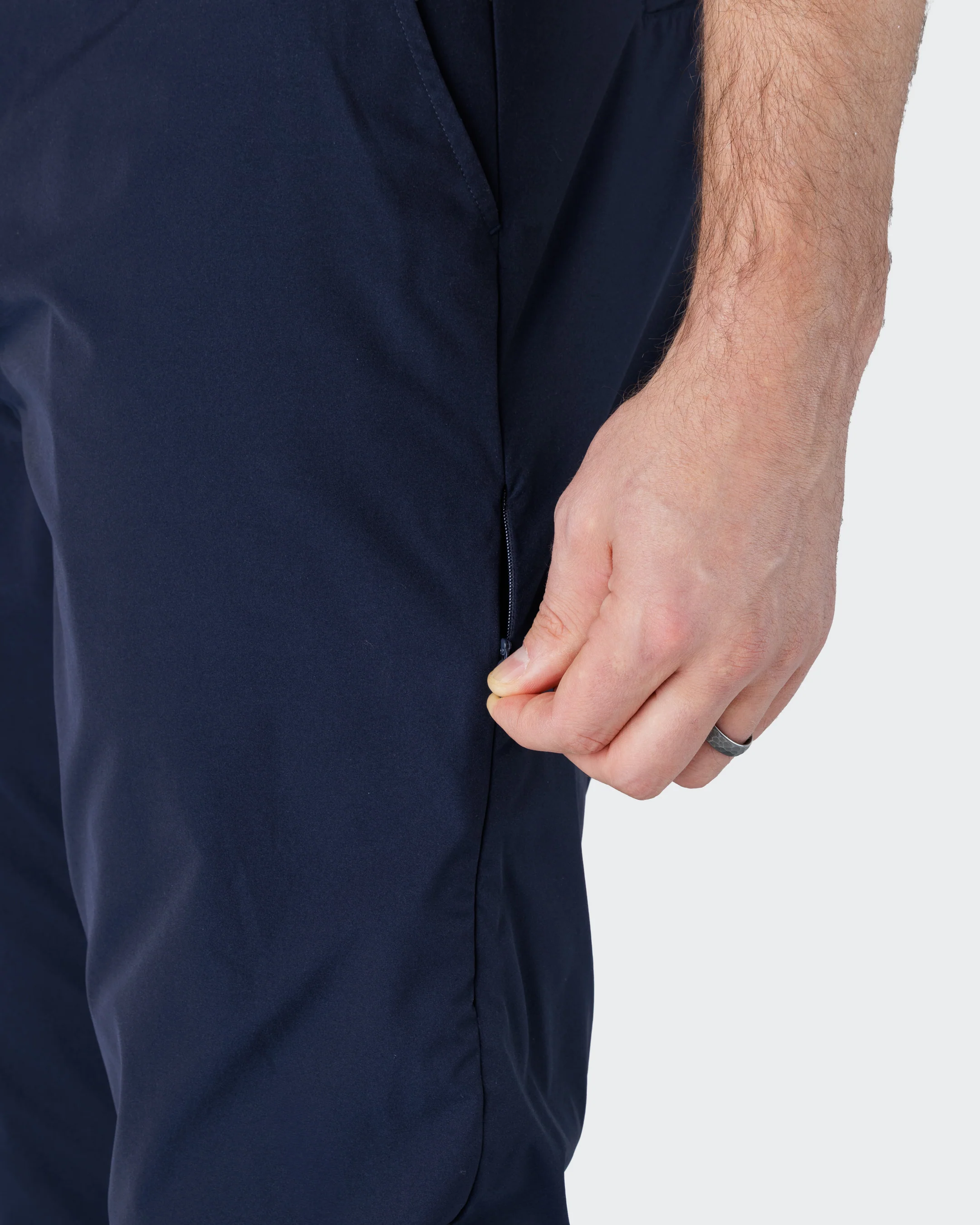 Greenside Men's Jogger - Navy - Image 7