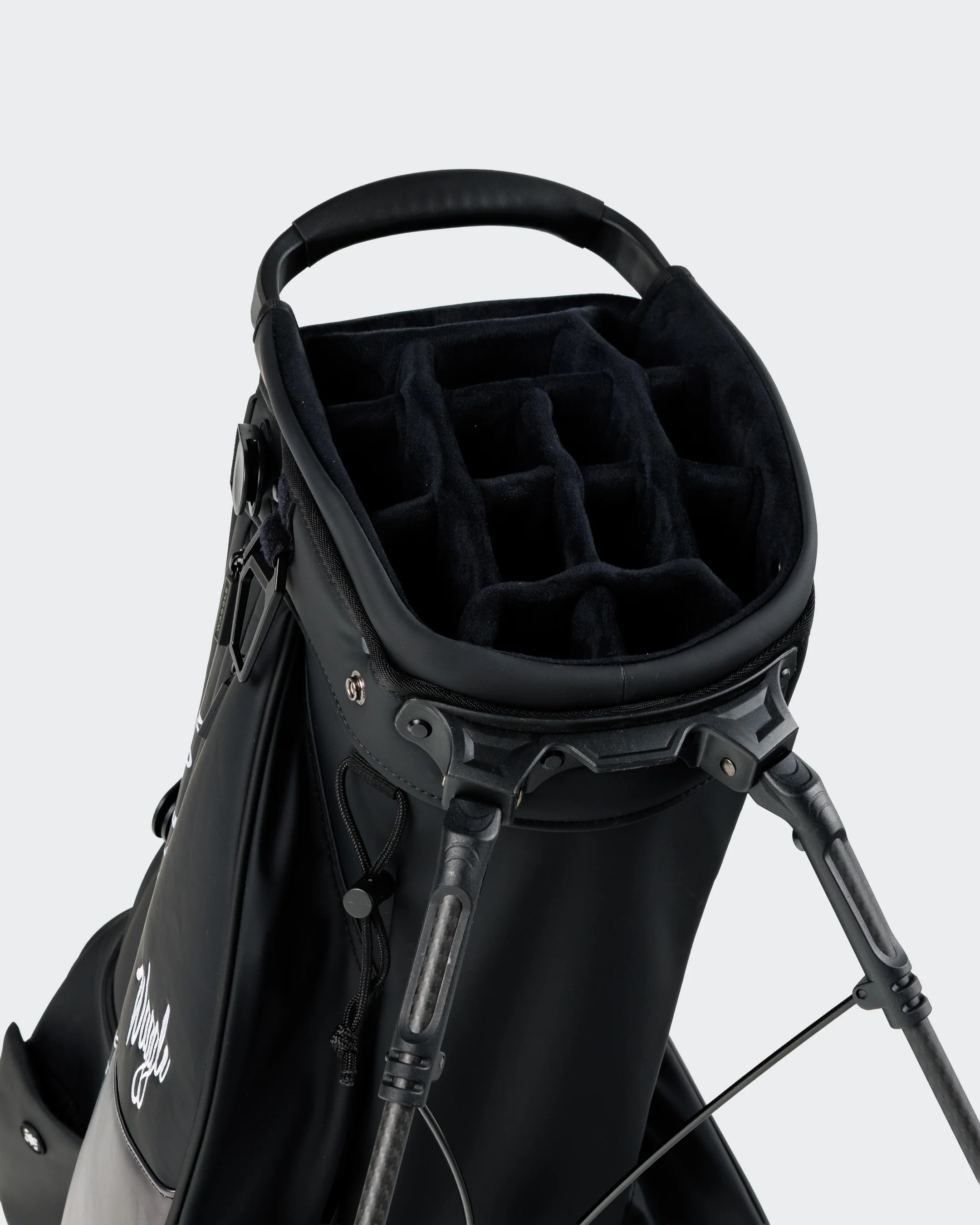 Members Hybrid Golf Bag - Black Bear Camo - Image 8