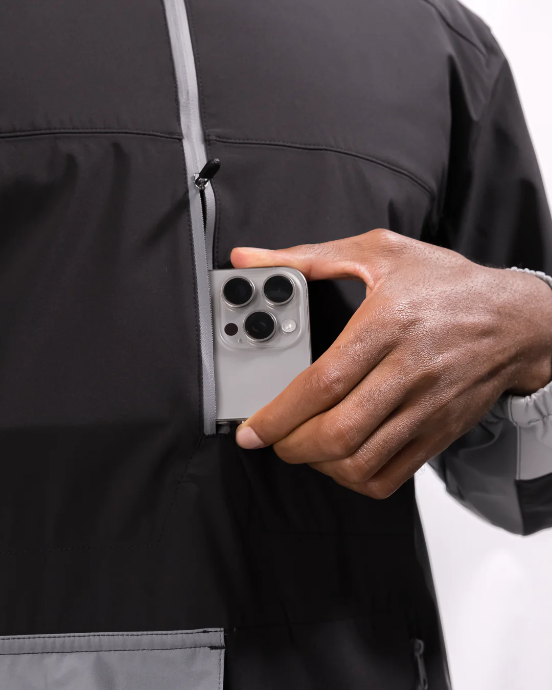 Nightshade Albatross Anorak Jacket - Image 8