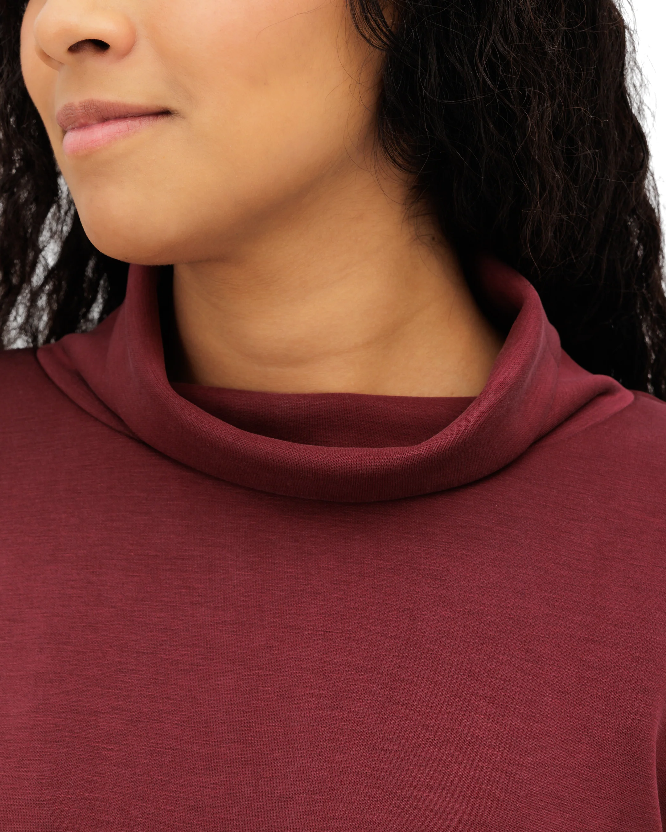 Plume Women's Funnel-Neck Sweatshirt - Garnet - Image 4