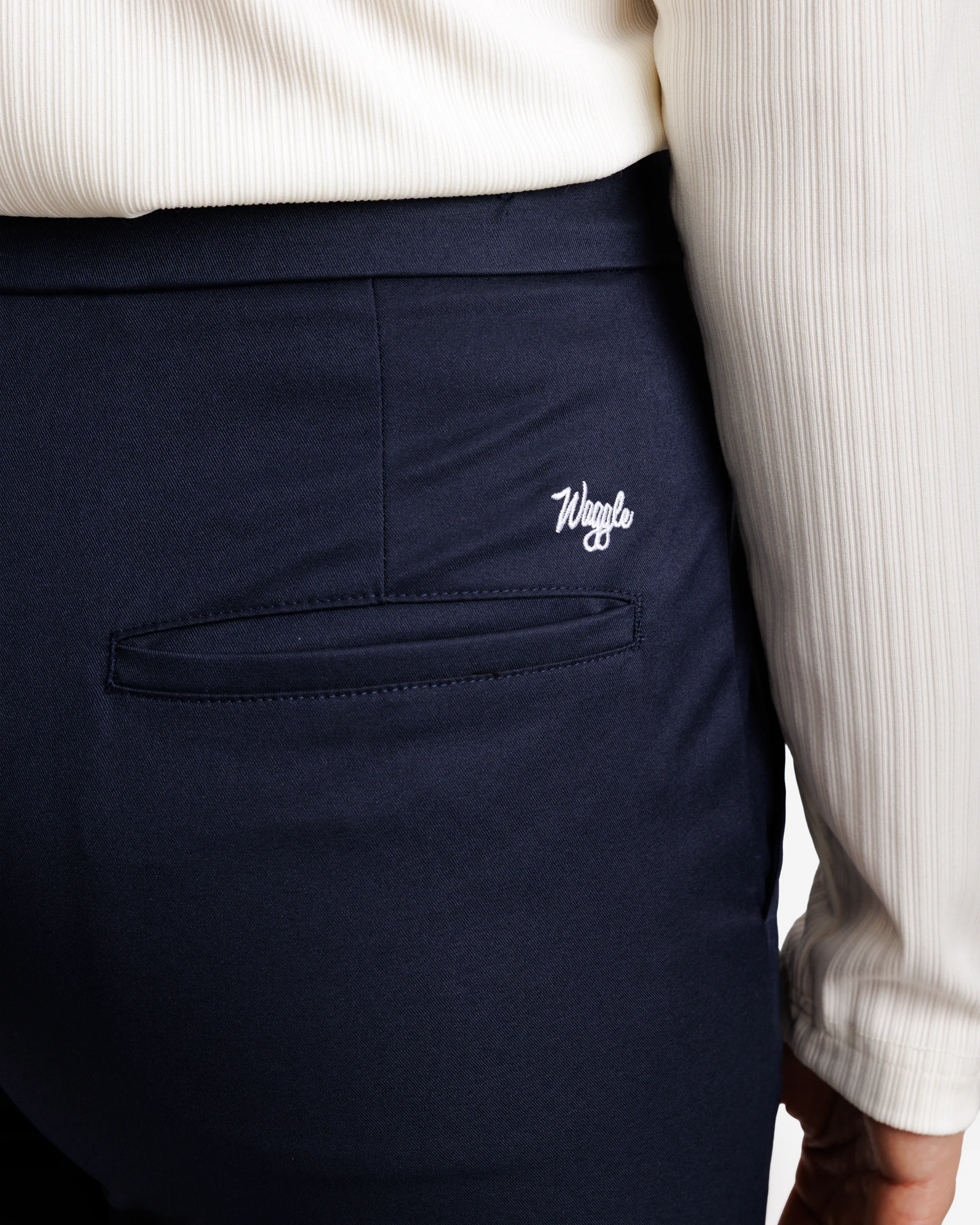 Rhythm Women's Mid-Rise Ankle Pant - Navy - Image 6